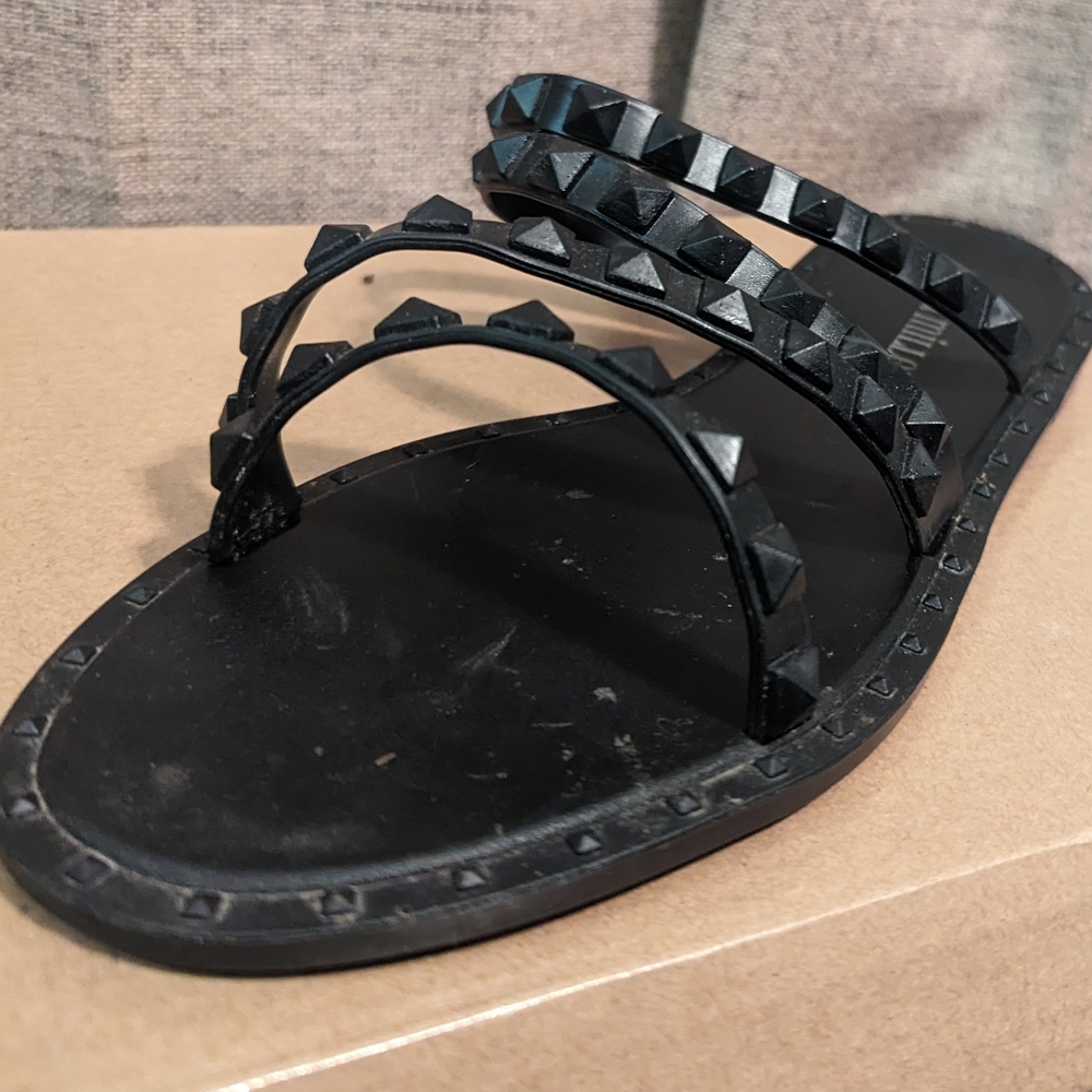 Gladiator sandals